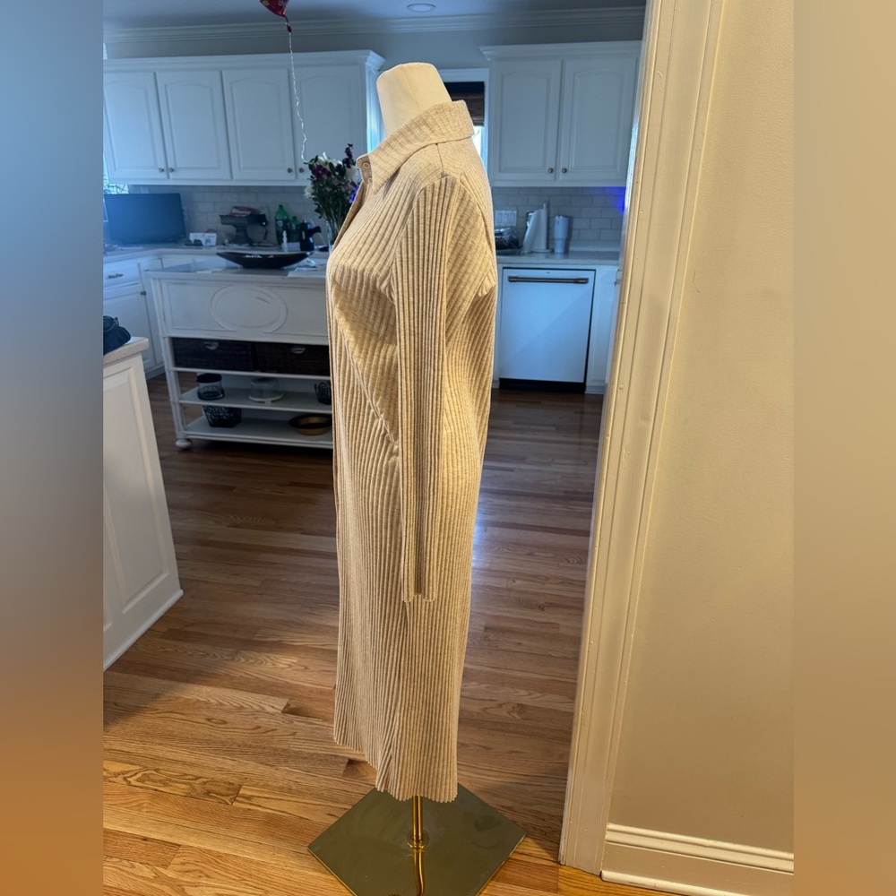 H&M Beige Long Sleeve Knit Dress - Picture 4 of 8
